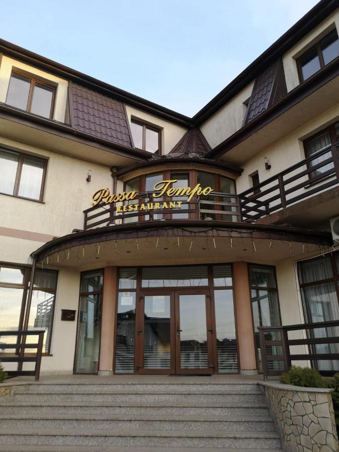 Passa Tempo Otel Suceava Dış mekan fotoğraf