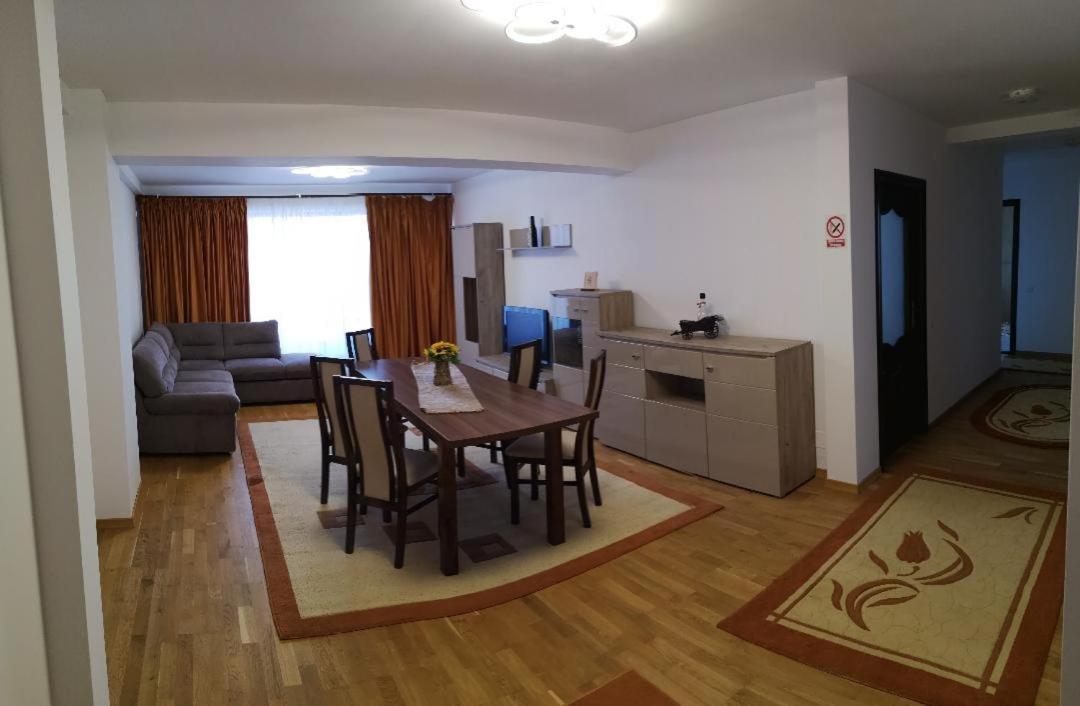 Passa Tempo Otel Suceava Dış mekan fotoğraf