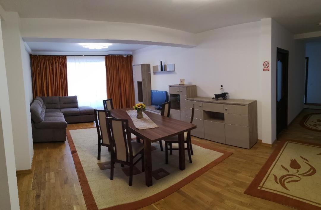 Passa Tempo Otel Suceava Dış mekan fotoğraf
